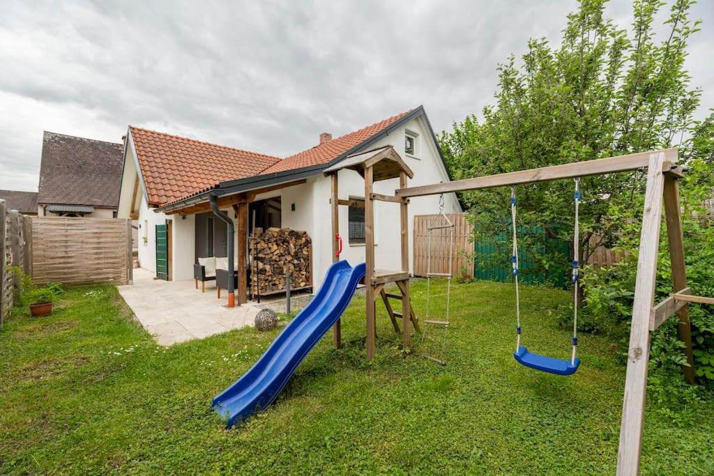 Idyllic Holiday Home - Relaxation Place 莱布尼茨 外观 照片